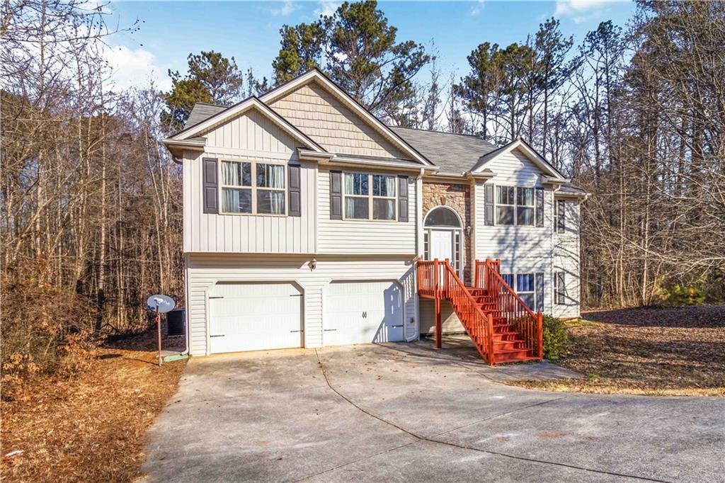 183 Meadow Point, Douglasville, GA exterior